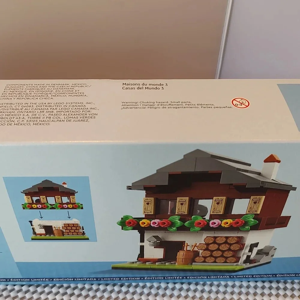 Lego 40594 House of the World 3 NWT Building Toy Set